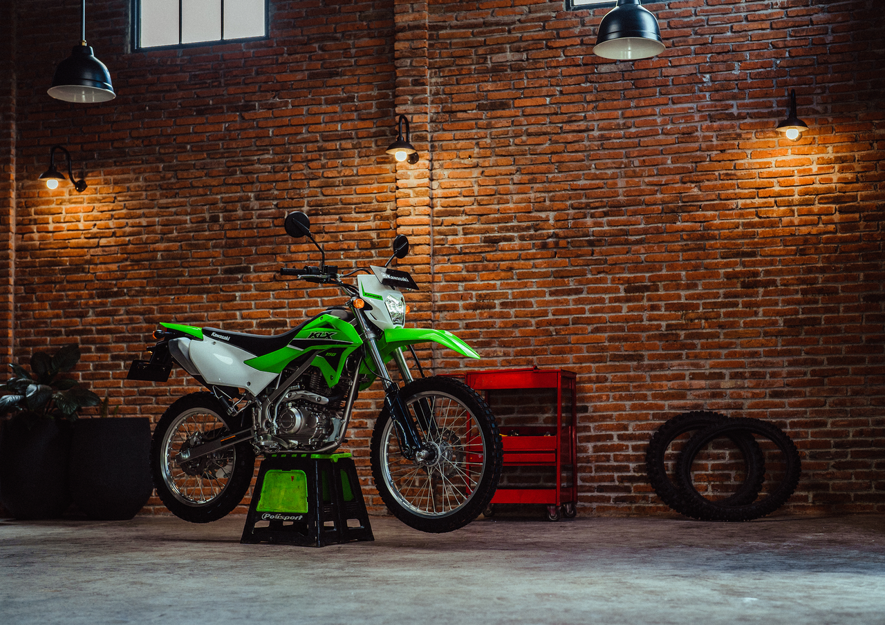 Racy MX Styling